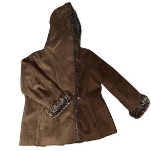 Like New Terry Lewis Classic Luxuries Fox Fur Coat